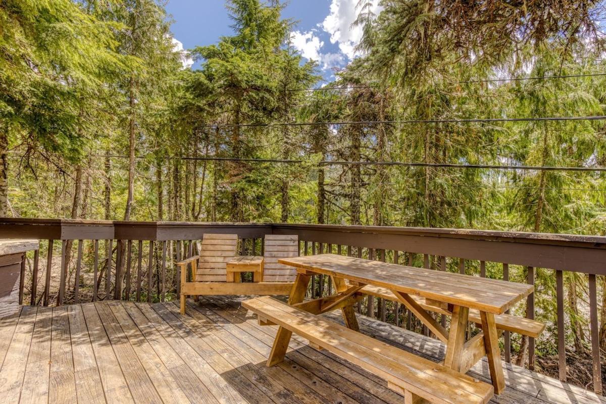 Great Blue Lodge - Spacious Ski Lodge, Hot Tub, Sauna, Game Room & More Гавърнмънт Кемп Екстериор снимка