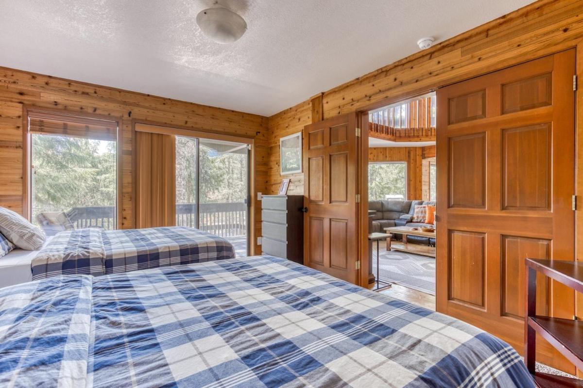 Great Blue Lodge - Spacious Ski Lodge, Hot Tub, Sauna, Game Room & More Гавърнмънт Кемп Екстериор снимка