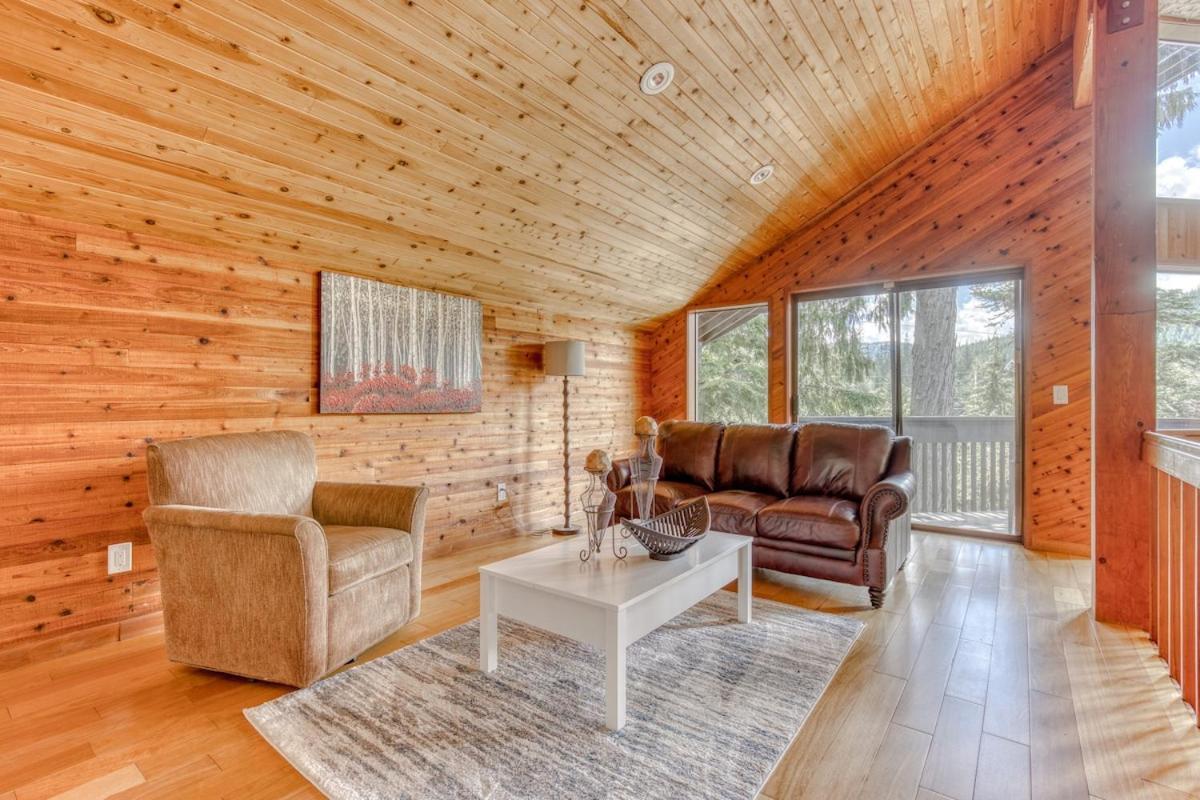 Great Blue Lodge - Spacious Ski Lodge, Hot Tub, Sauna, Game Room & More Гавърнмънт Кемп Екстериор снимка