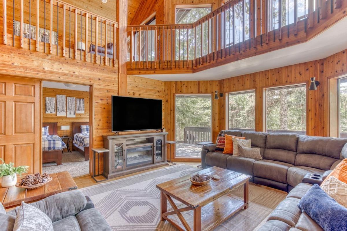 Great Blue Lodge - Spacious Ski Lodge, Hot Tub, Sauna, Game Room & More Гавърнмънт Кемп Екстериор снимка